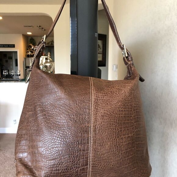 Dooney & Bourke brown embrossed shoulder b… - Picture 5 of 16